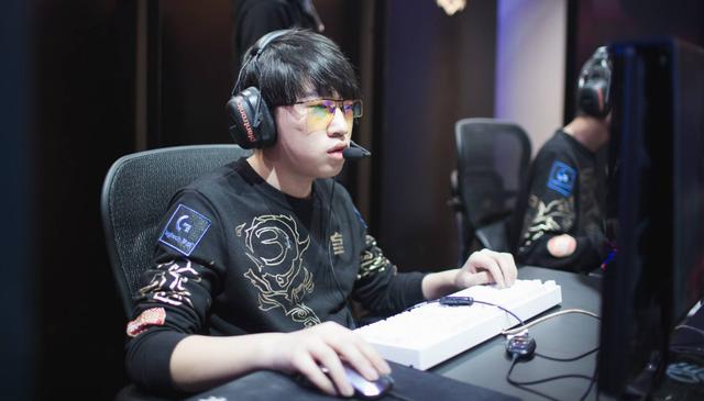 探讨事故的 探讨事故的