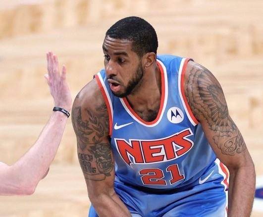 在風雨交加 在風雨交加