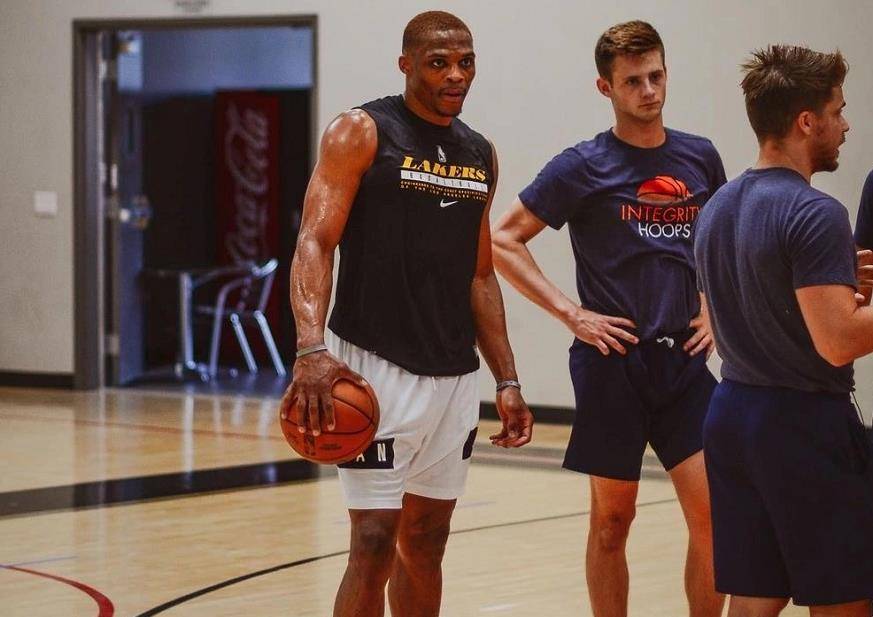 接近但未达 接近但未达